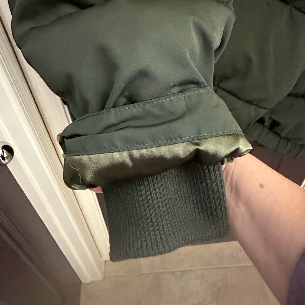 Universal Standards Green Puffer Jacket Plus Size… - image 3